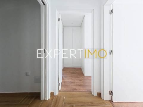 Apartamento T3 NOVO com garagem, arrecadação e piscina
