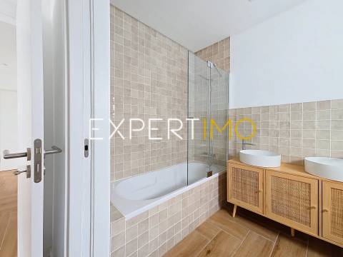 Apartamento T3 NOVO com garagem, arrecadação e piscina