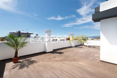 Apartamento T3 NOVO com garagem, arrecadação e piscina