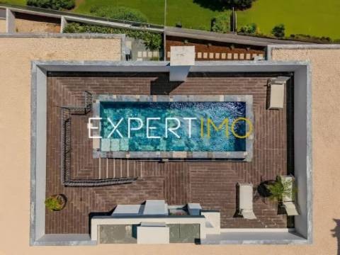 Apartamento T3 NOVO com garagem, arrecadação e piscina