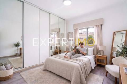 Apartamento T3 na Av. Dr. António Rodrigues Manito - Bairro do Liceu - Setúbal
