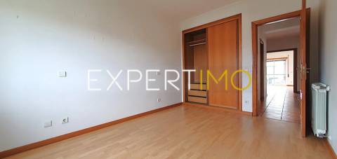 Apartamento T2 - Garagem -  S. Martinho do Bispo - Coimbra
