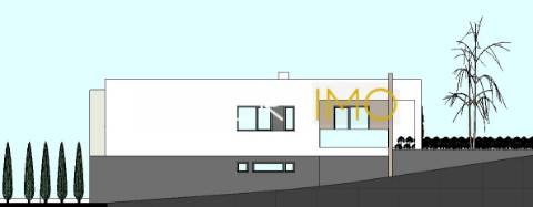 Moradia em inicio de Construção