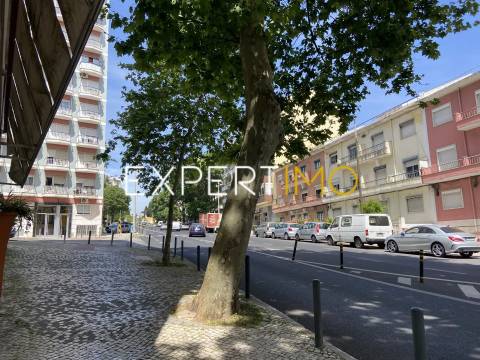 APARTAMENTO T2 BENFICA