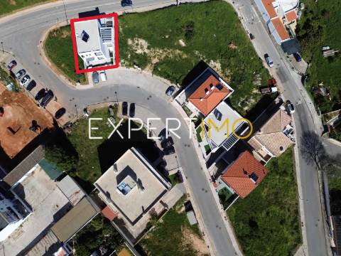 Moradia NOVA na Mexilhoeira Grande com piscina