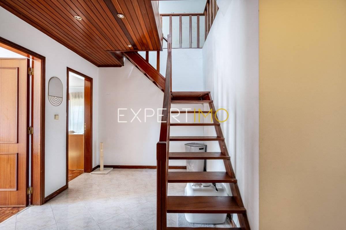 Apartamento T2+1 na Quinta do Conde, Sesimbra, Setúbal