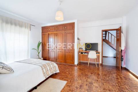 Apartamento T2+1 na Quinta do Conde, Sesimbra, Setúbal