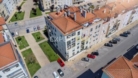 Apartamento T2+1 na Quinta do Conde, Sesimbra, Setúbal