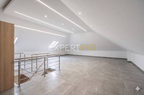 Apartamento T2+1 na Quinta do Conde, Sesimbra, Setúbal