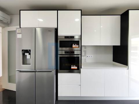 Apartmento Penthouse T3+1 nas Colinas do Cruzeiro