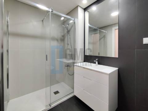 Apartmento Penthouse T3+1 nas Colinas do Cruzeiro