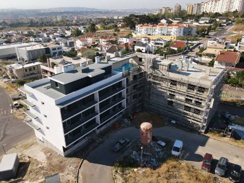 Apartamento Novo T3 com Garagem em Paradela, Santo António dos Cavaleiros