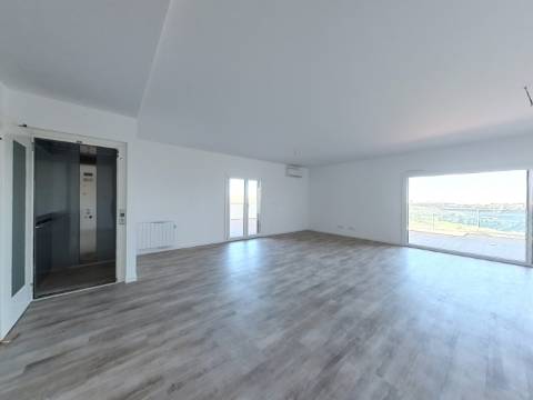 T3 EXCLUSIVO COM TERRAÇO, JACUZZI E ELEVADOR PRIVADO | CONDOMÍNIO TERRAÇOS DA PONTE