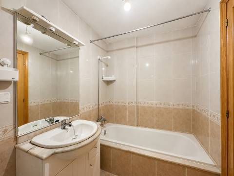 Apartamento T2 com vista rio na Quinta da Fonte da Prata | Alhos Vedros - Moita