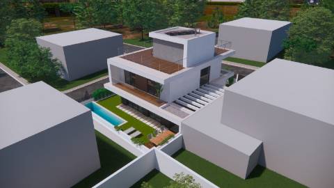 Terreno com Projeto Aprovado para Construção de Moradia T4 | Licença de Construção Paga | Famões | Odivelas