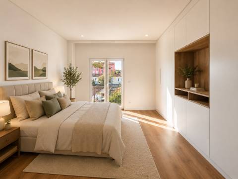 T4 Novo Pronto a Escriturar em Caneças | 2 Suites | Box + Parqueamento | Arrecadação | Classe Energética A+