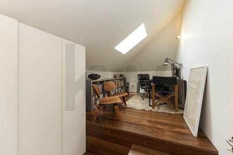 Apartamento no Bonfim com Varanda, 2 quartos e Localização Estratégica entre a Baixa e Campanhã