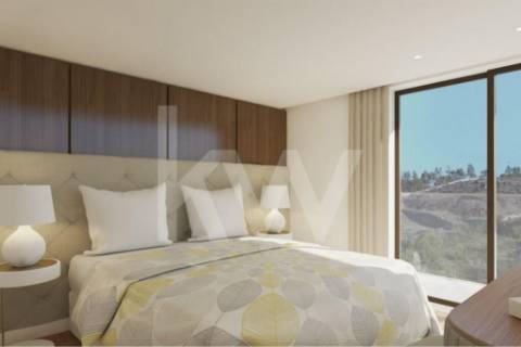 Apartamento T2 NOVO com 132 m2, Terraço de 24 m2 * Dois Lugares de Estacionamento