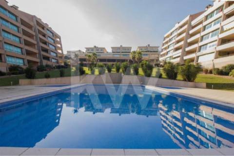 FANTÁSTICO APARTAMENTO T3 RC NOVO LUXUOSO COM 71,14 M2 TERRAÇO , SÃO JOÃO DA MADEIRA