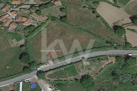 Terreno 2600 em Gestaçô com 3800m2, situado em Baião