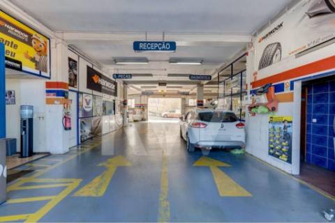 Stand e Oficina - EN 222 - Avintes - V.N.Gaia