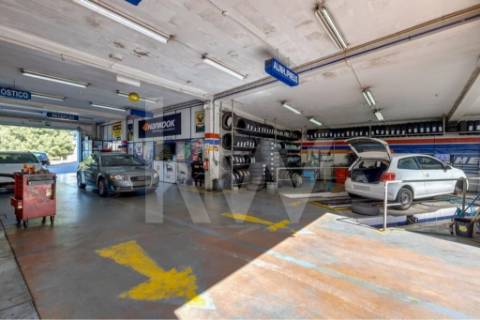 Stand e Oficina - EN 222 - Avintes - V.N.Gaia