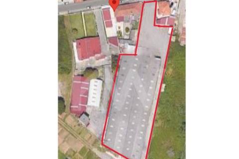 Armazém 2 pisos em Serzedo-V.N.Gaia com Excelente Localização,junto A29 e A41
