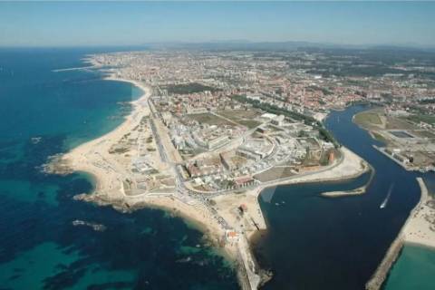 Apartamento T1 na primeira linha da praia, entre pinhais, rio e mar | Vila do Conde