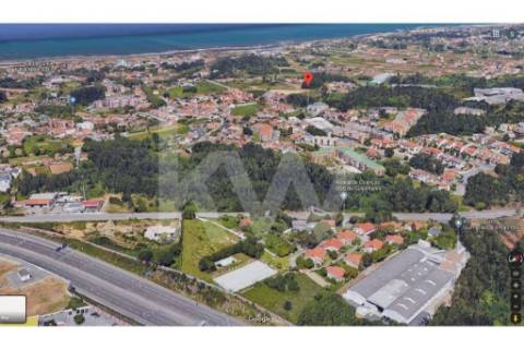 Terreno com 2.000m2 para construção, Gulpilhares, V.N.Gaia
