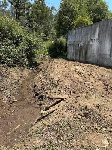 FANTÁSTICO LOTE PARA CONSTRUÇÃO COM 1.100 M2 EM ESPINHO