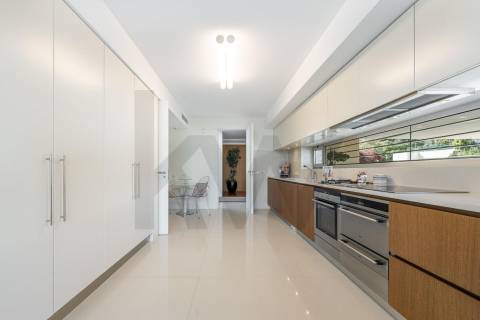Moradia de Luxo T4 com 746m2 de Área no Parque Natural das Sete Fontes em S. Victor, Braga