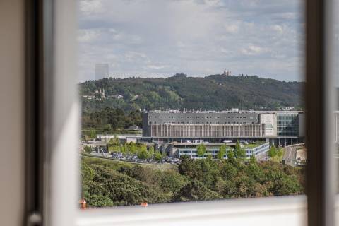 Moradia de Luxo T4 com 746m2 de Área no Parque Natural das Sete Fontes em S. Victor, Braga