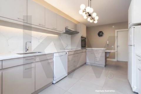 Moradia T4 no coração de Vila Nova de Gaia – Junto ao Largo dos Aviadores