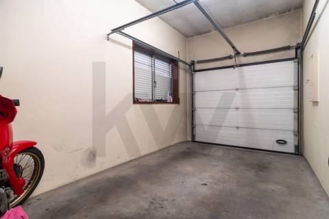 Moradia T4 no coração de Vila Nova de Gaia – Junto ao Largo dos Aviadores