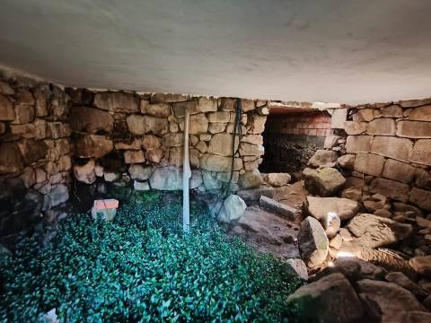 Quintinha com moradia para restauro - Covas - Vila Nova de Cerveira