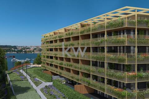 Apartamento T2 com Terraço e Piscina na Afurada