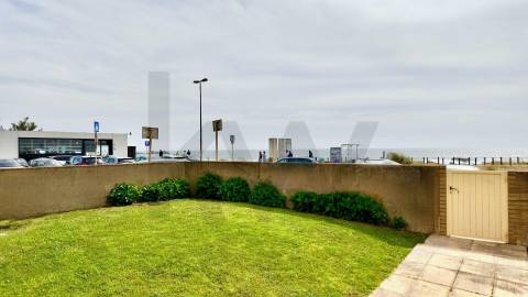 T2+1  Condomínio Fechado Primeira Linha da Praia  Agudela Vista Mar, Terraço, Piscina, Box