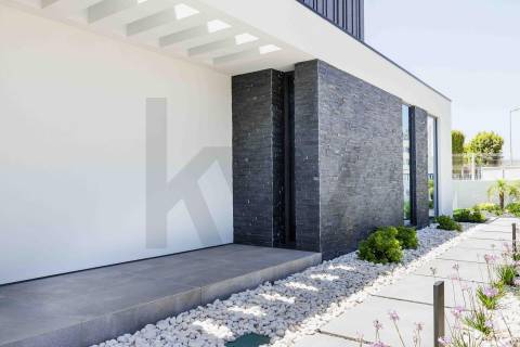 Venda moradia V5 de luxo em zona premium de Vilamoura (Algarve, Portugal)