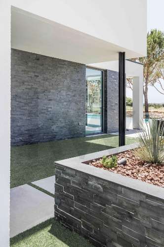 Venda moradia V5 de luxo em zona premium de Vilamoura (Algarve, Portugal)
