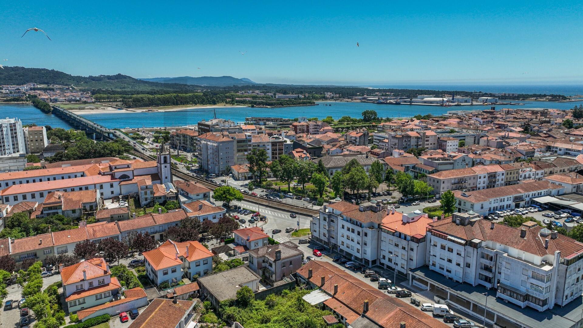 Apartamento T4 no centro de Viana do Castelo