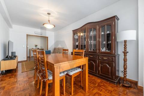 Apartamento T4 no centro de Viana do Castelo