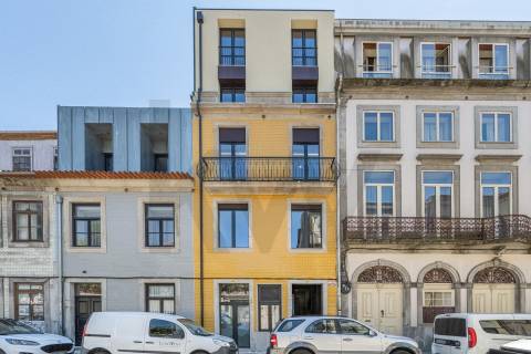 👉 Apartamento T1 + 1, novo com jardim, no centro do Porto🏡