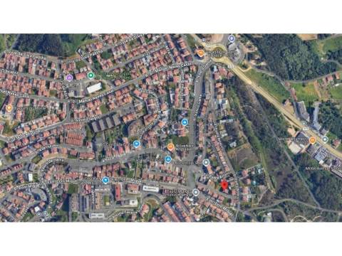 Terreno para Moradia de 3 Frentes | Baguim do Monte 