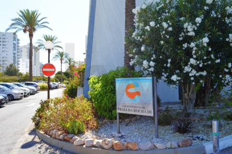 T1 na Prestigiada Costa Algarvia, a Apenas 300m do Mar da Praia da Rocha!