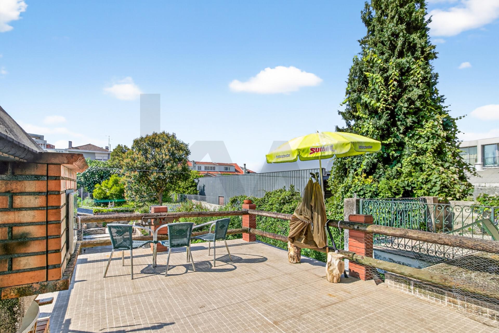 Prédio Residencial - Paranhos 