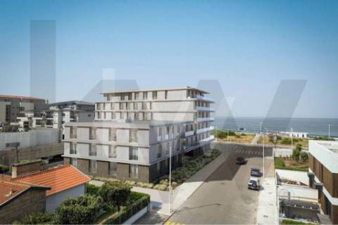 Apartamento T3 na primeira linha da praia, entre pinhais, rio e mar | Vila do Conde