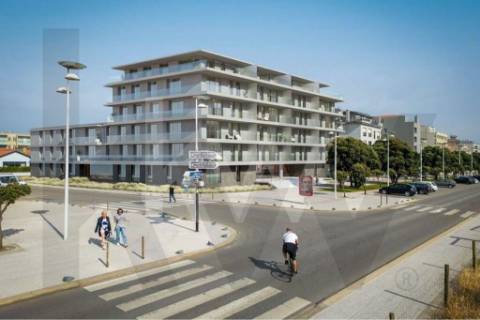 Apartamento T3 na primeira linha da praia, entre pinhais, rio e mar | Vila do Conde