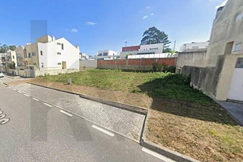 Terreno com Projeto Aprovado para Moradia T4 – Tudo que precisa para concretizar o seu sonho