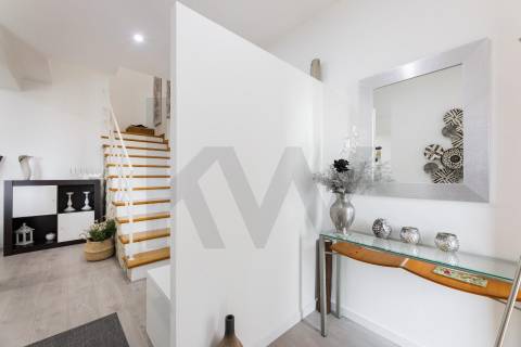 Moradia T4, com Piscina, Renovada - Centro de Cabeceiras de Basto