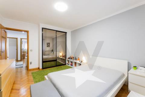 Moradia T4, com Piscina, Renovada - Centro de Cabeceiras de Basto